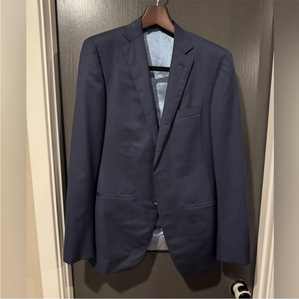 Custom Bespoke Navy Suit - High-End Fabric - 38R Slim